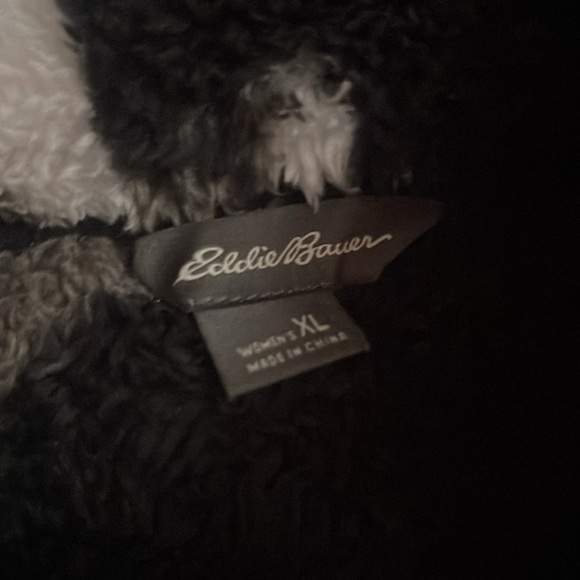 Eddie Bauer extra large multicolor Sherpa coat - Picture 2 of 3